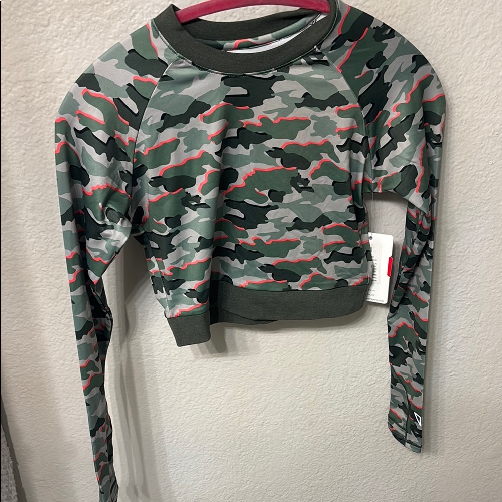Camouflage Long Sleeve Crop Top